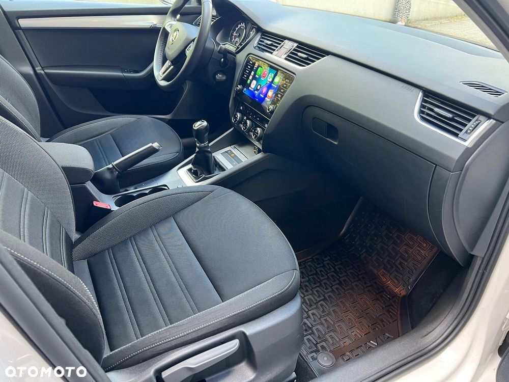 Skoda Octavia 1.6 TDI Ambition - 11