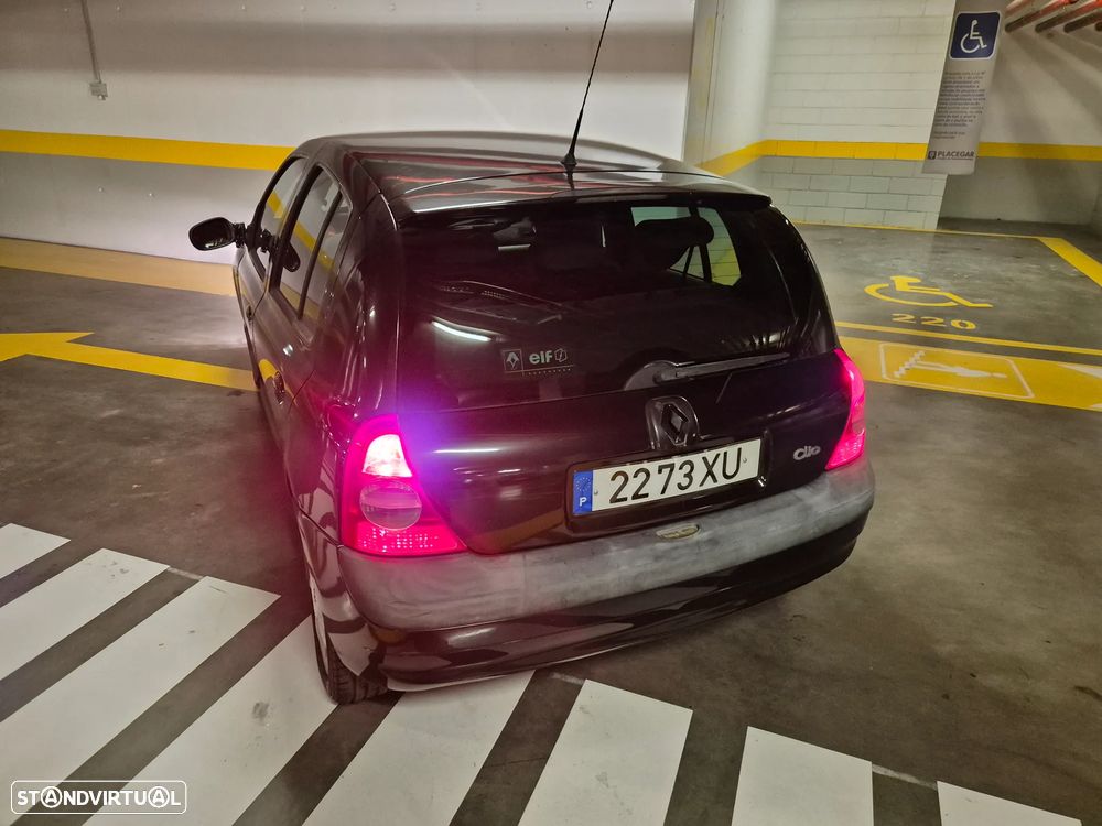Renault Clio 1.2 16V Dynamique - 13