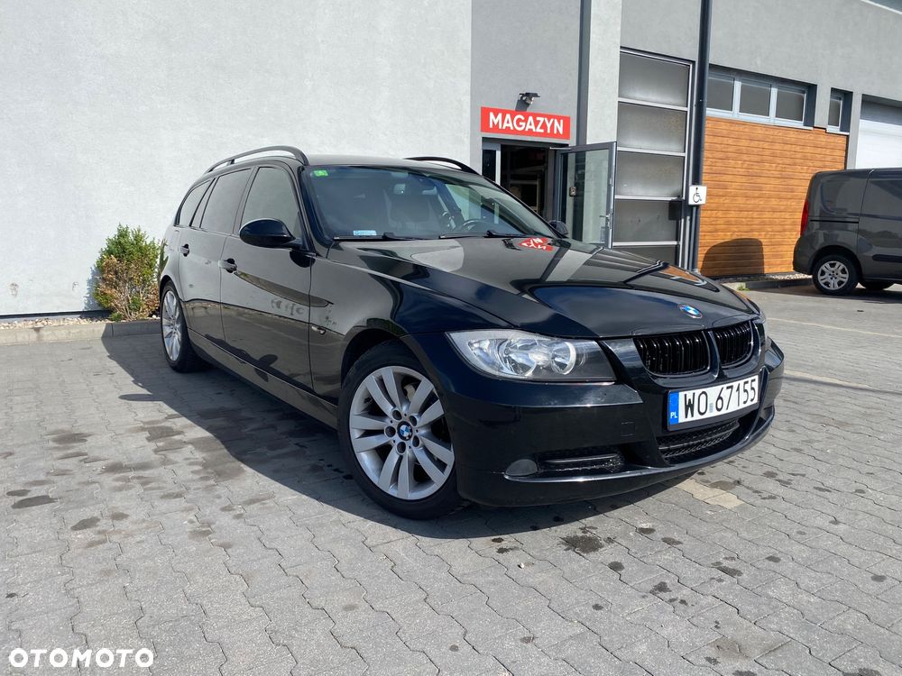 BMW Seria 3 318d - 1