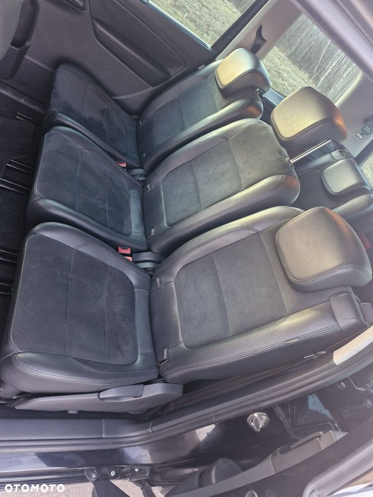 Volkswagen Sharan - 12