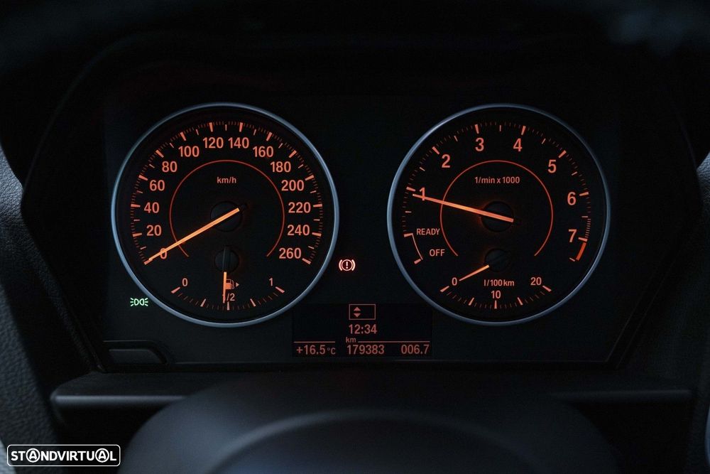 BMW 218 i Coupe Pack M - 14