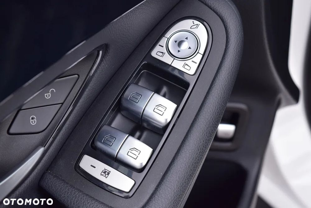 Mercedes-Benz GLC 200 d - 14