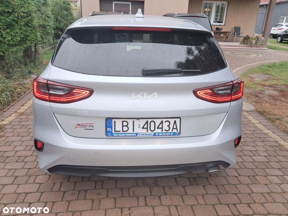 Kia Ceed - 7