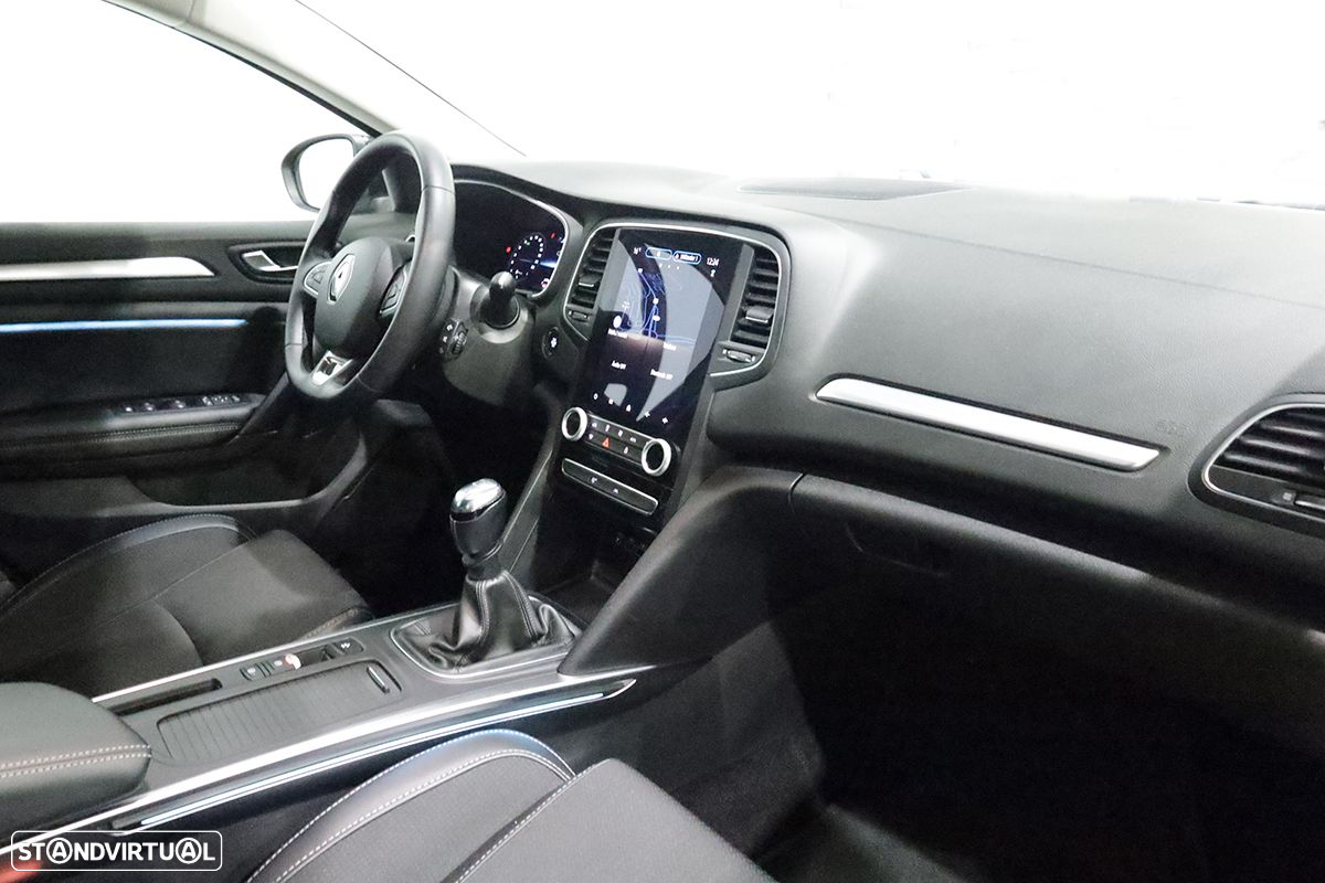 Renault Mégane Sport Tourer 1.5 Blue dCi Techno - 19