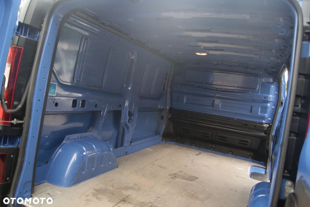 Opel Vivaro-B - 10