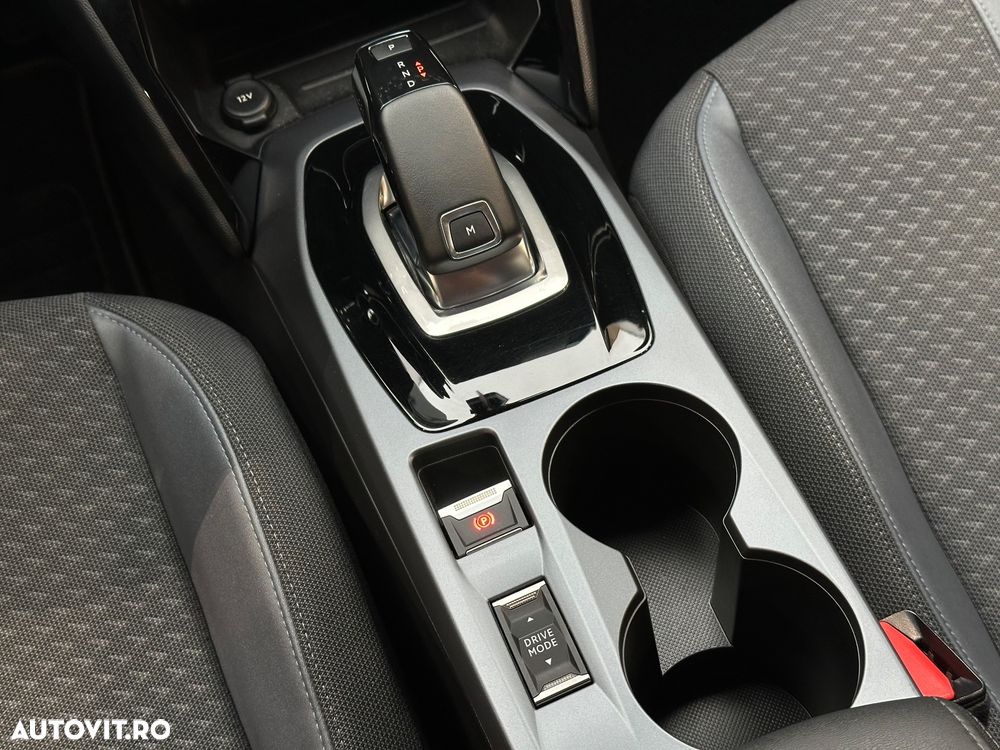 Peugeot 2008 PureTech 130 EAT8 Allure - 14
