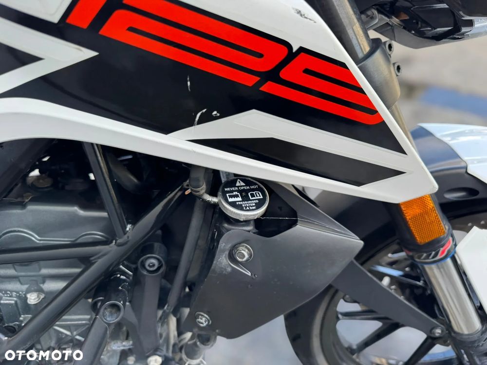 KTM Duke 125 - 11