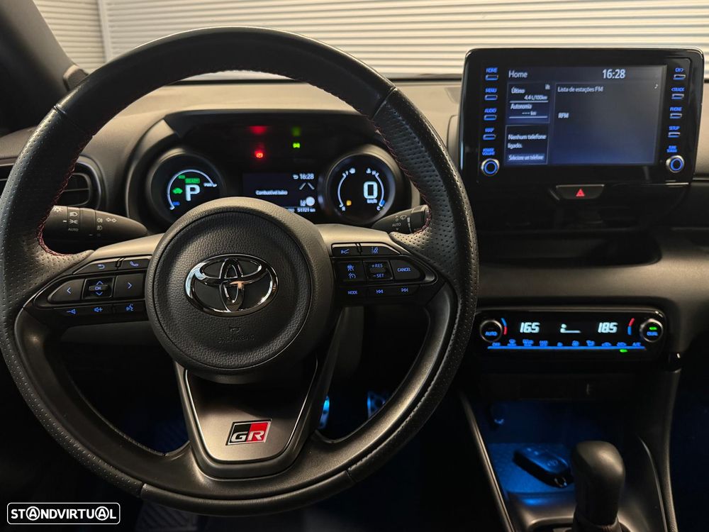 Toyota Yaris 1.5 HDF GR Sport - 18