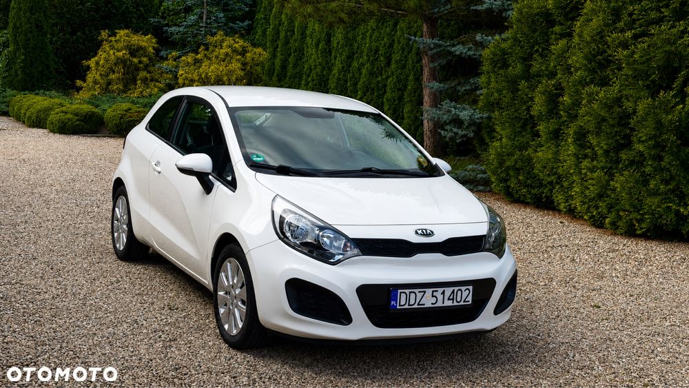 Kia Rio - 1