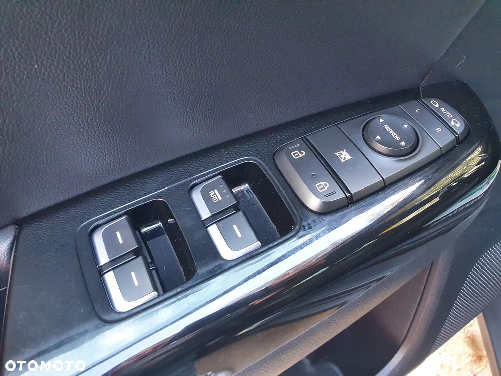 Kia Sportage 1.6 GDI 2WD VISION - 25