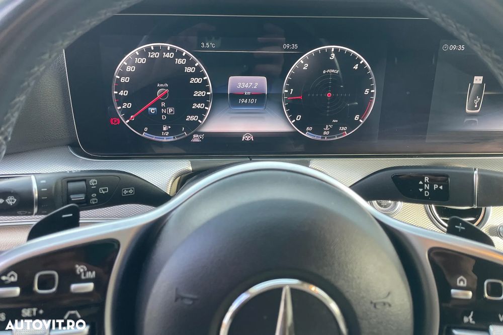 Mercedes-Benz E 300 d T-Modell Aut. - 12