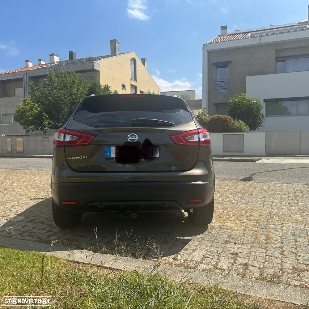 Nissan Qashqai 1.6 dCi N-Connecta 18 - 5