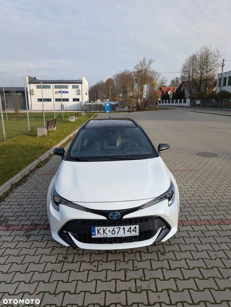 Toyota Corolla 2.0 Hybrid Executive - 7