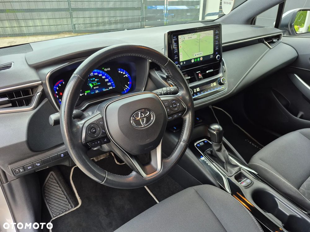 Toyota Corolla 1.8 Hybrid Comfort - 19