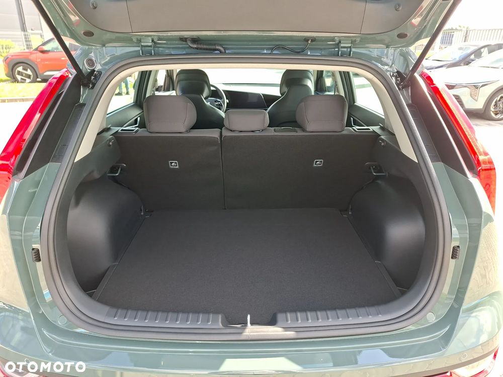 Kia Niro 1.6 GDI Hybrid M - 19