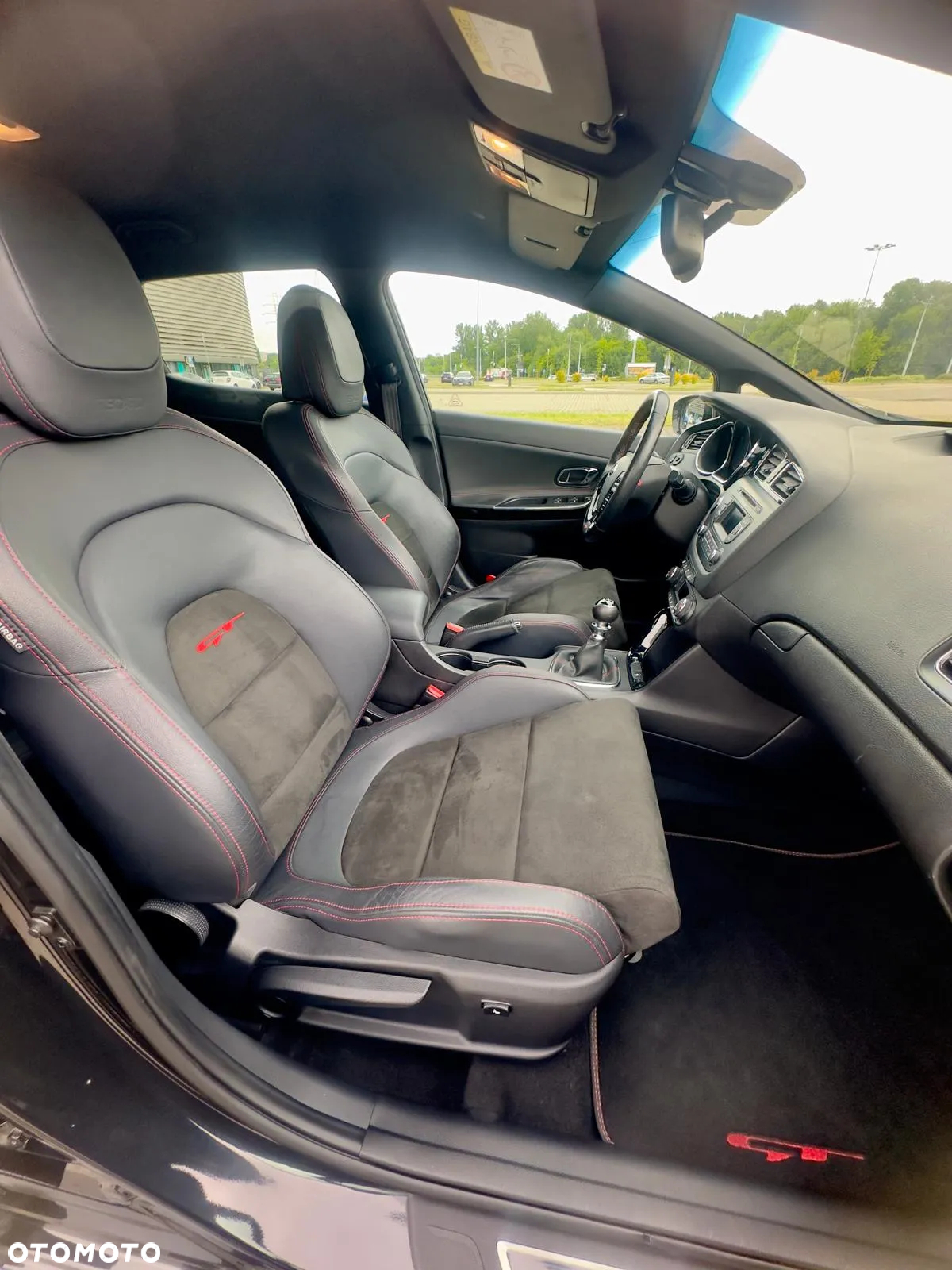 Kia Ceed 1.6 T-GDI GT-Challenge - 17