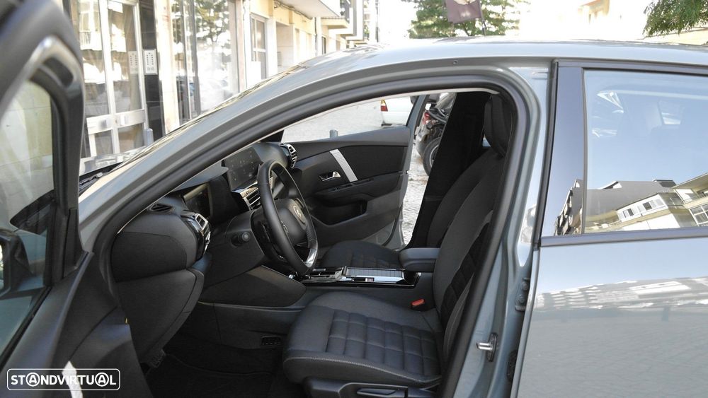 Citroën C4 1.2 Hybrid Plus e-DSC6 - 29