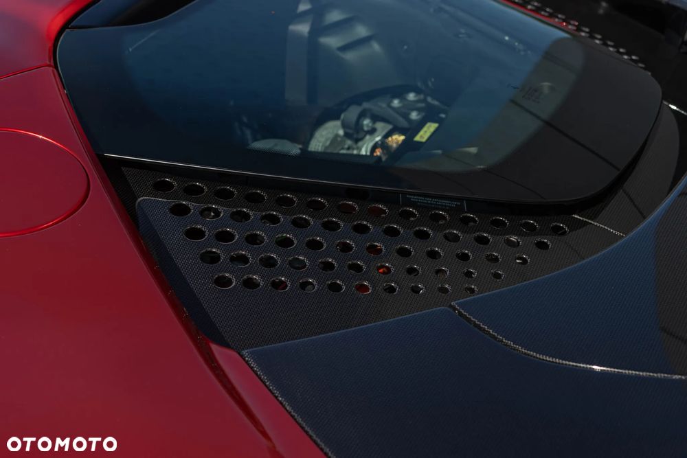 Ferrari SF90 Spider - 17