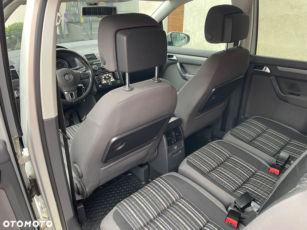 Volkswagen Touran 2.0 TDI DPF Cross Perfectline - 24