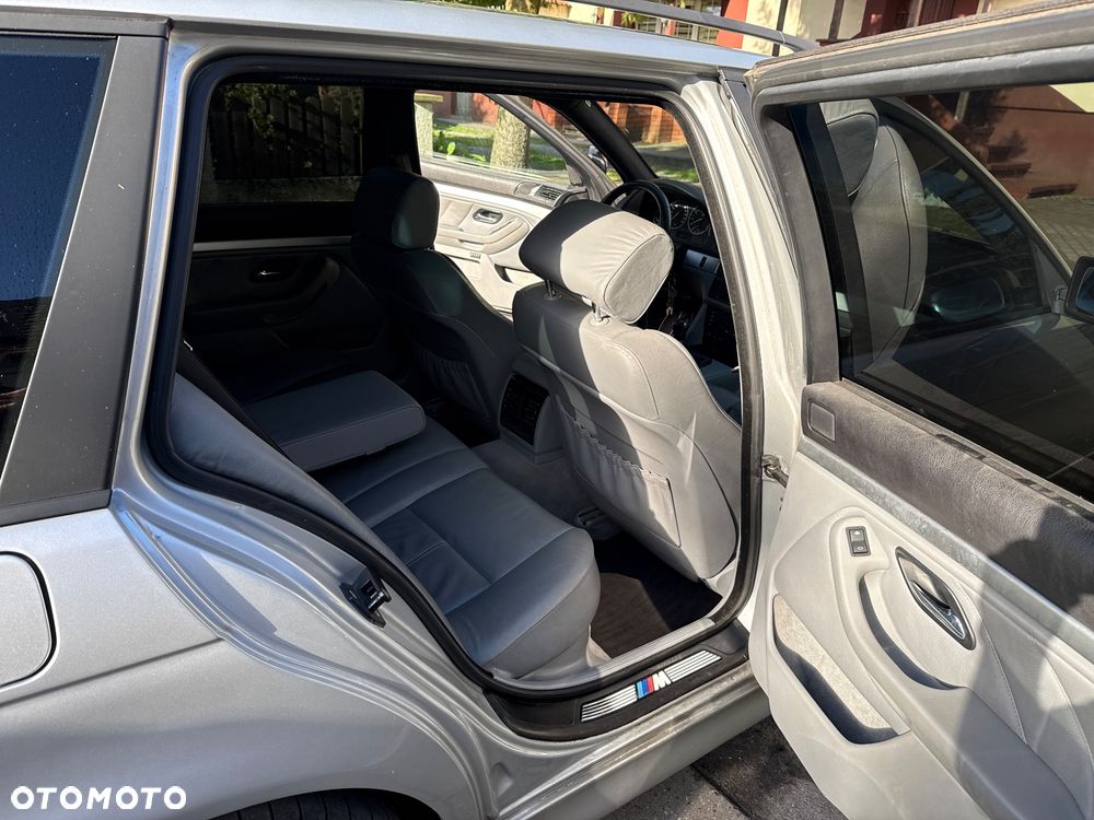 BMW Seria 5 525i - 15