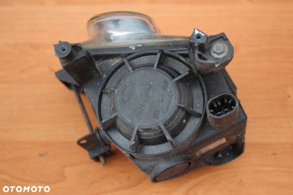 HALOGEN LEWY PRZEDNI JASNY OPEL VECTRA C GTS PRZED LIFTEM - 3