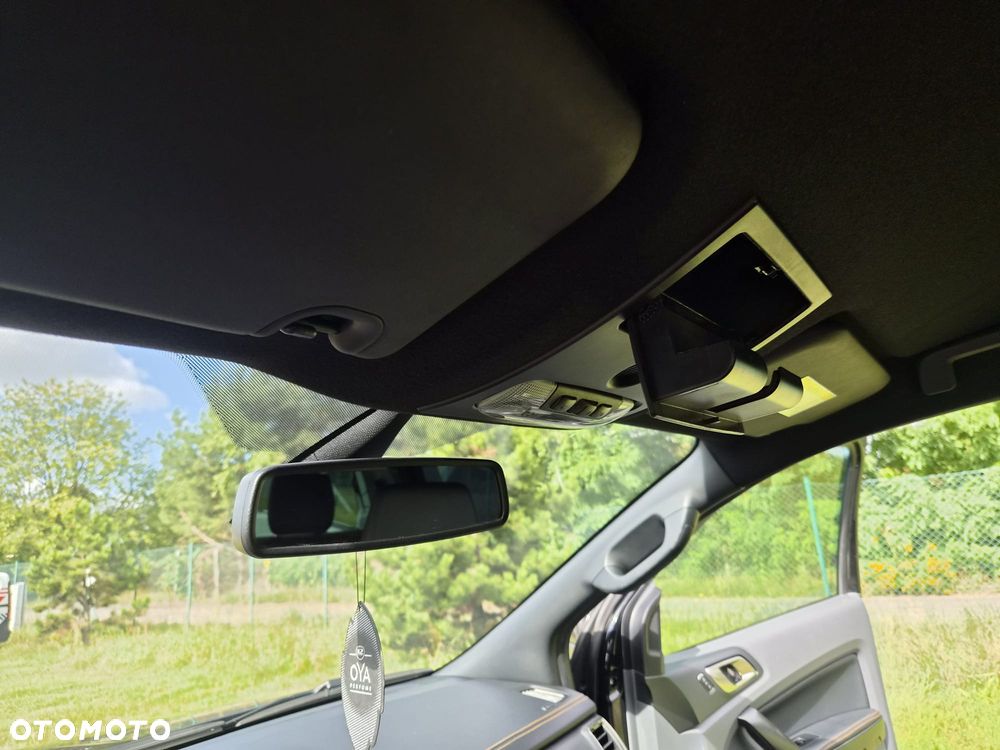 Ford Ranger Wildtrak - 11