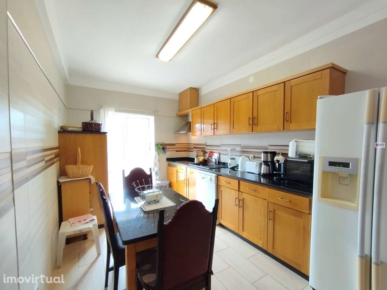 Edifício c/ 5 Apartamentos (3x T2 + 1 T3 + 1 T4) - Tortosendo - Grande imagem: 3/37