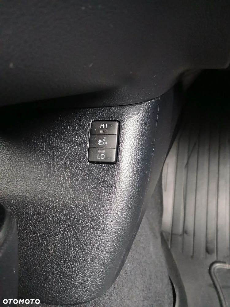 Toyota Prius 1.8 Hybrid Prestige - 24