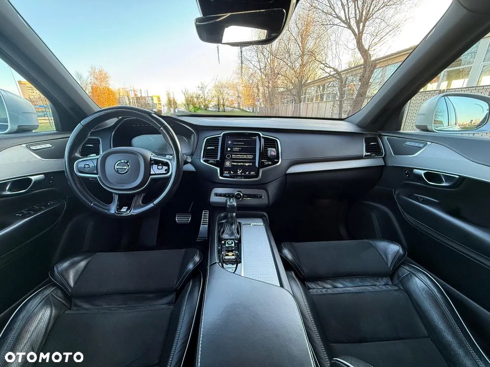 Volvo XC 90 D5 AWD R-Design - 25