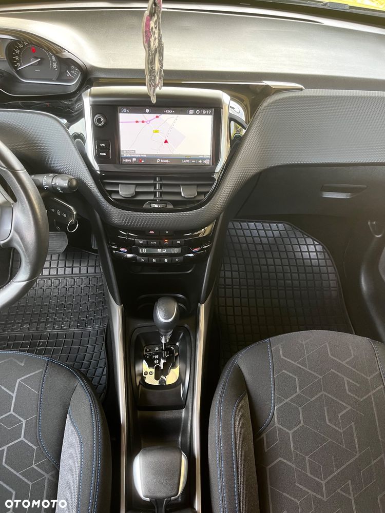 Peugeot 2008 - 20