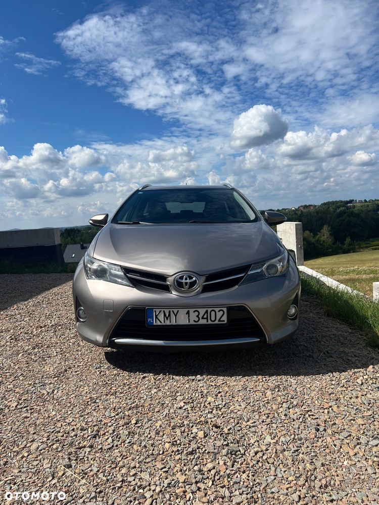 Toyota Auris - 17