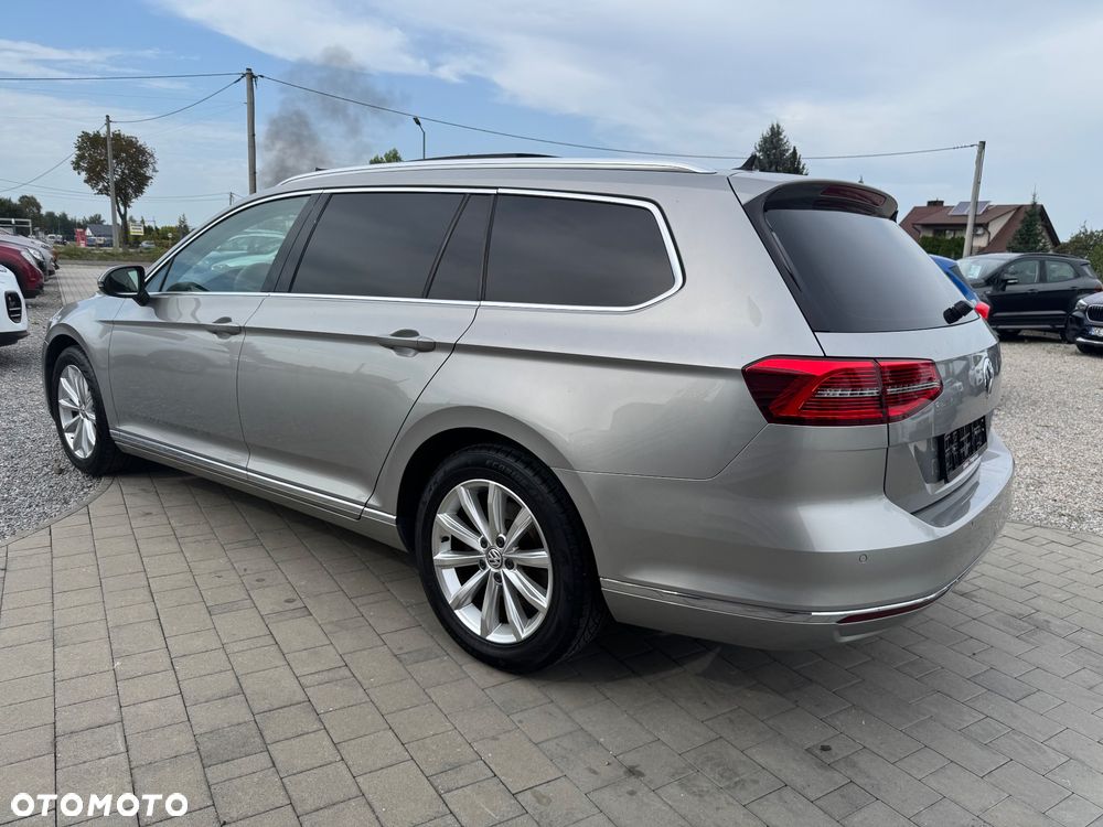 Volkswagen Passat Variant 2.0 TDI (BlueMotion Technology) Highline - 9