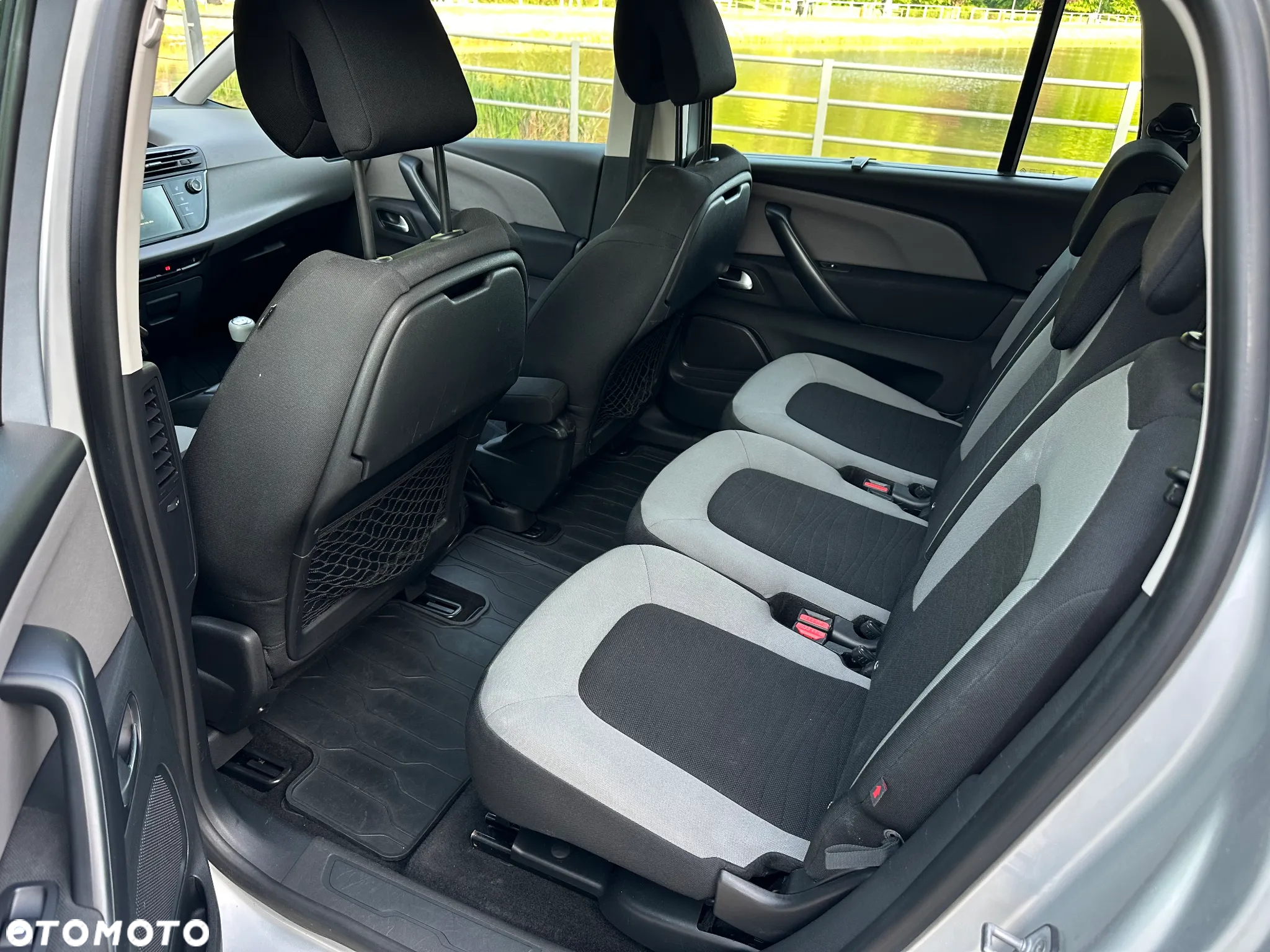 Citroën C4 Grand Picasso 1.6 e-HDi Exclusive - 13