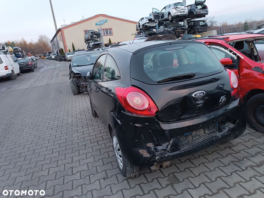 Ford ka  2 z silnikiem benzynowym 1.2 i skrzynia manualna 5 biegowa - 2