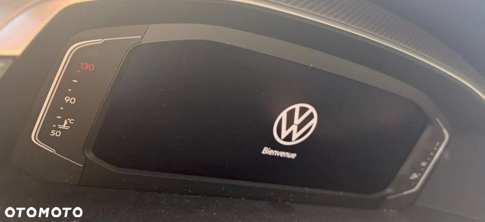 Volkswagen Arteon 2.0 TDI SCR DSG R-Line - 8