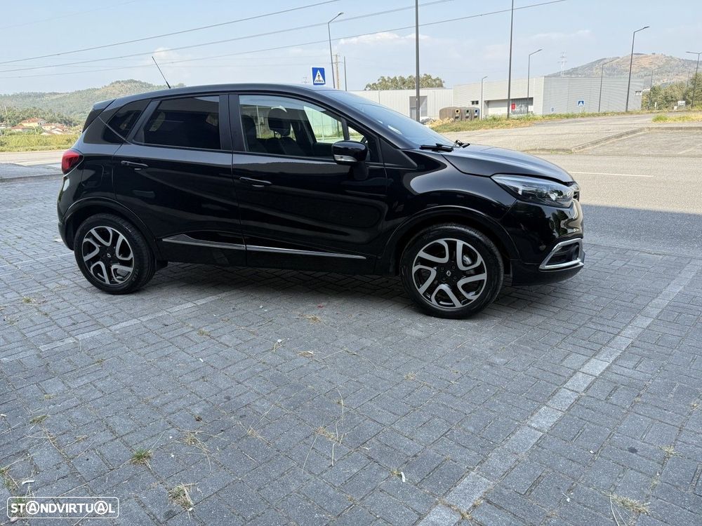 Renault Captur 1.5 dCi Exclusive - 4