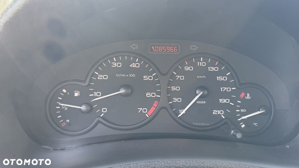 Peugeot 206 - 14