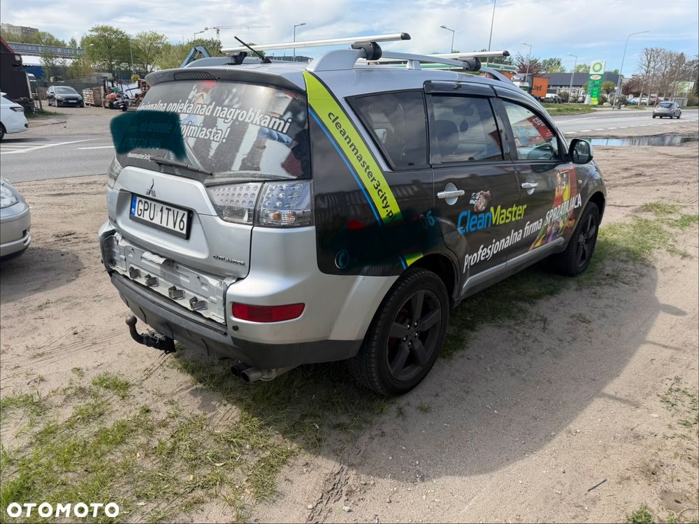 Mitsubishi Outlander 2.0 DID Intense - 3