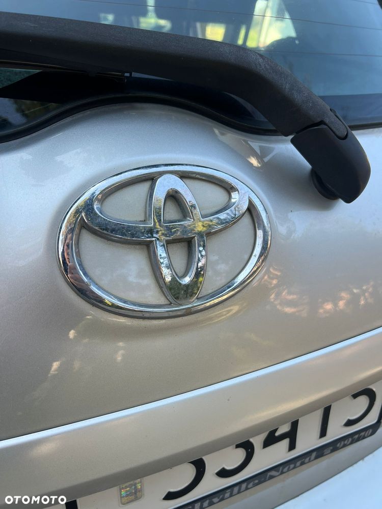 Toyota Auris - 14
