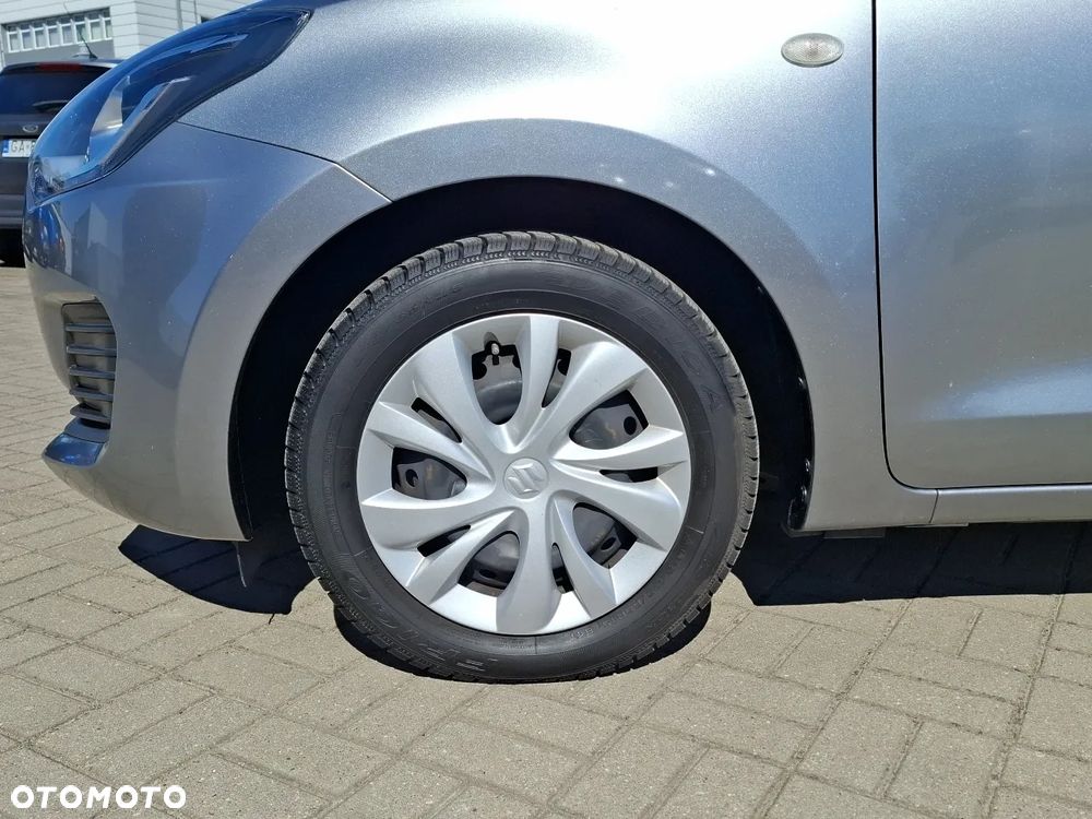 Suzuki Swift 1.2 Dualjet SHVS Premium CVT - 10