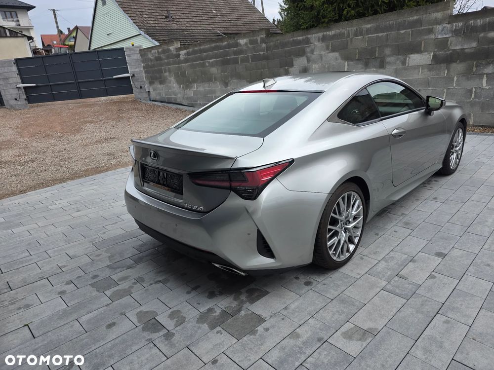 Lexus RC - 8
