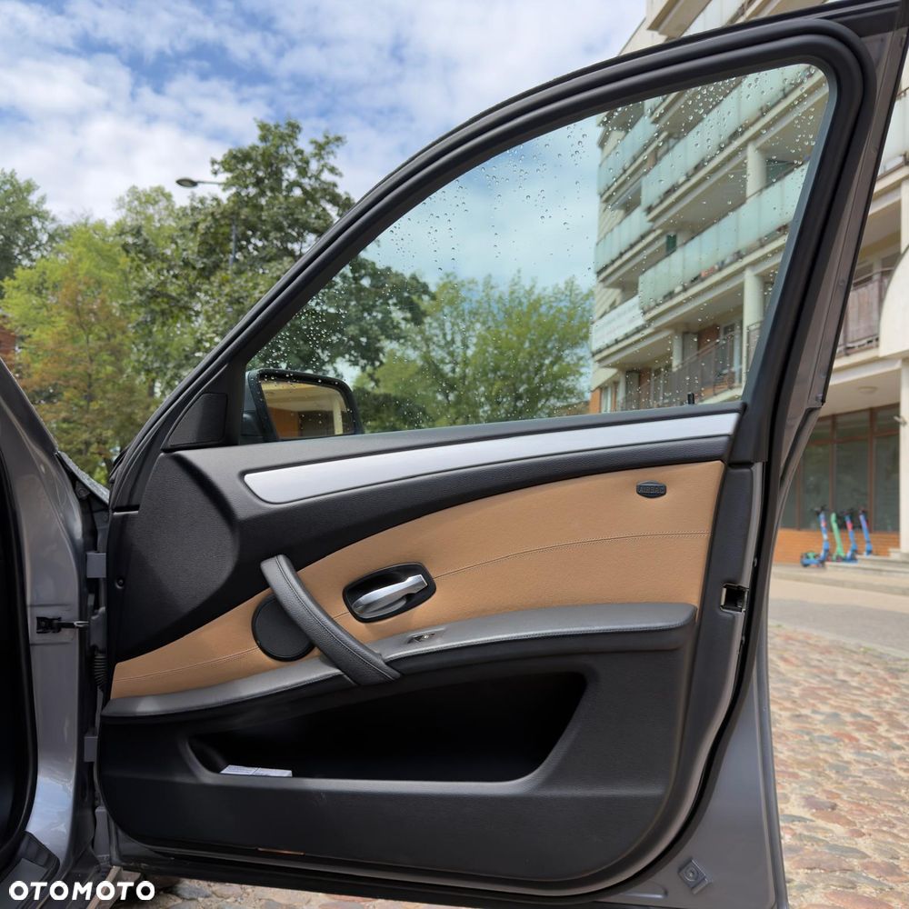 BMW Seria 5 - 13
