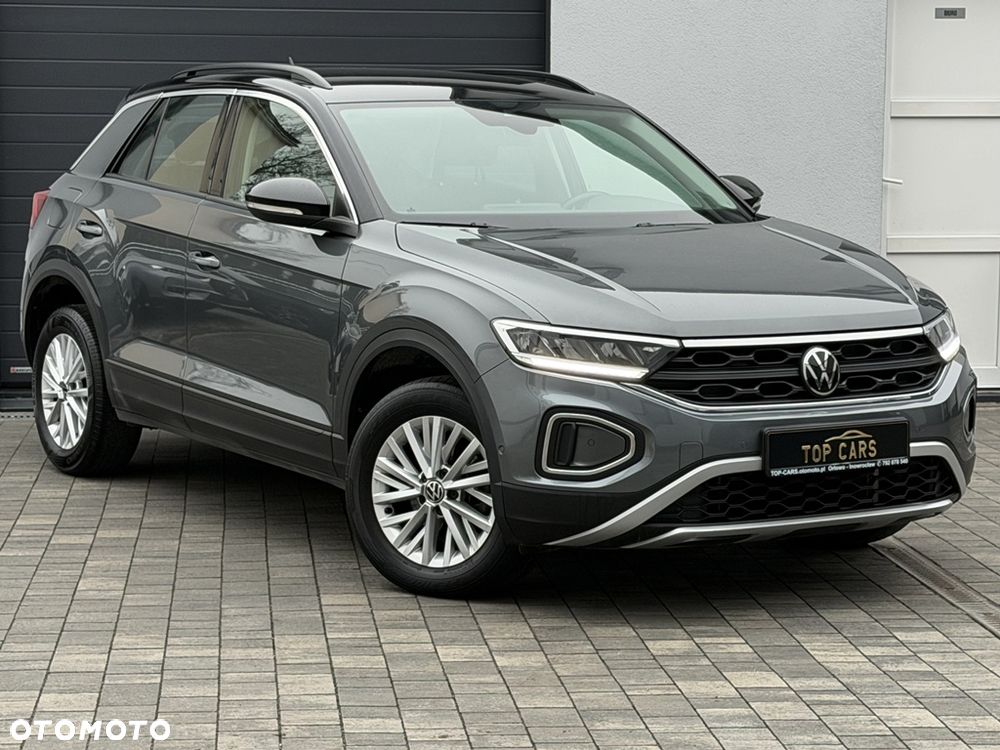 Volkswagen T-Roc - 16