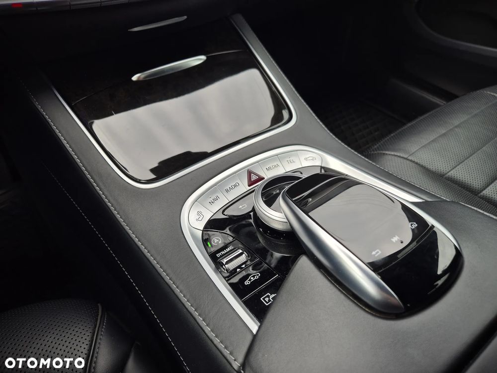 Mercedes-Benz Klasa S 350 d 4-Matic L 9G-TRONIC - 31