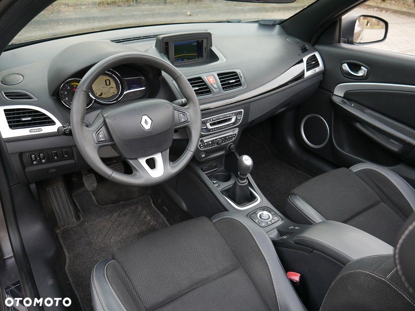 Renault Megane 1.9 dCi Privilege - 9