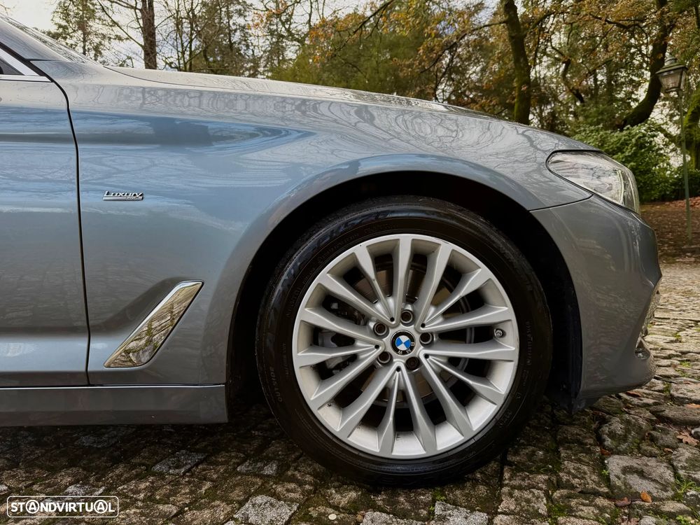 BMW 520 d ED Line Luxury - 13