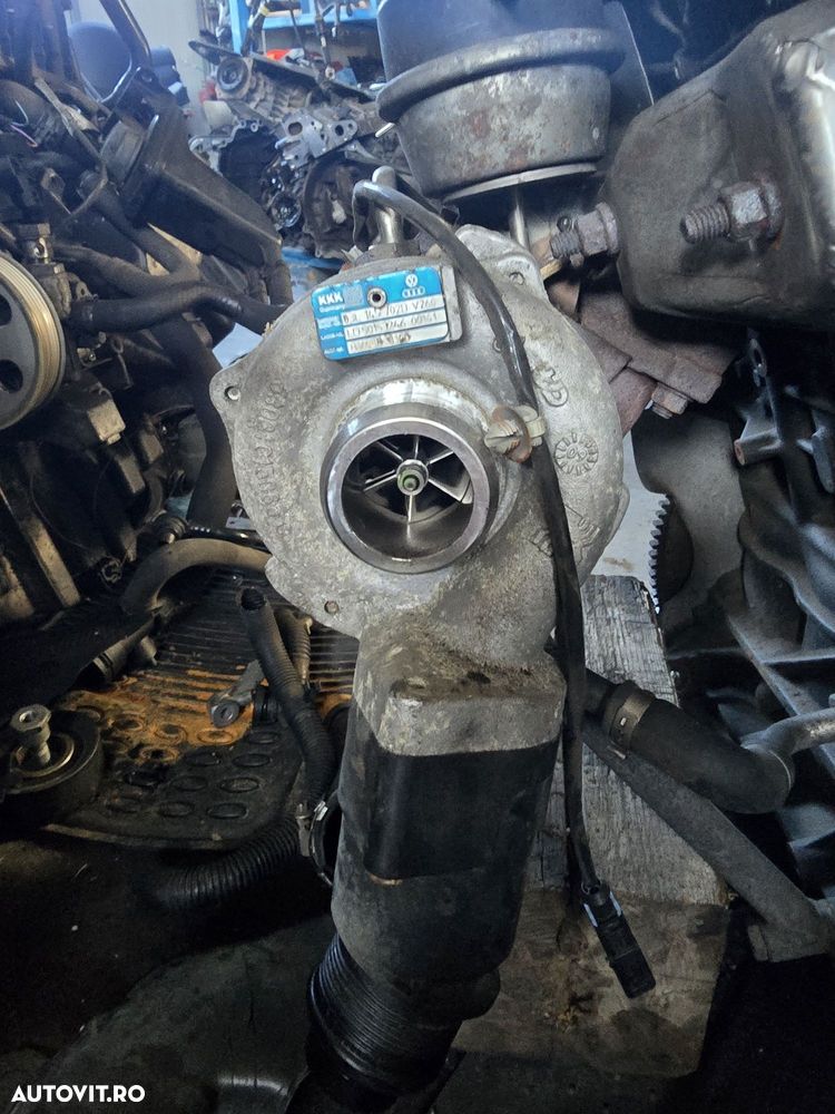 Turbo 2.0 tdi caga audi a4 b8 turbina turbosuflanta - 1
