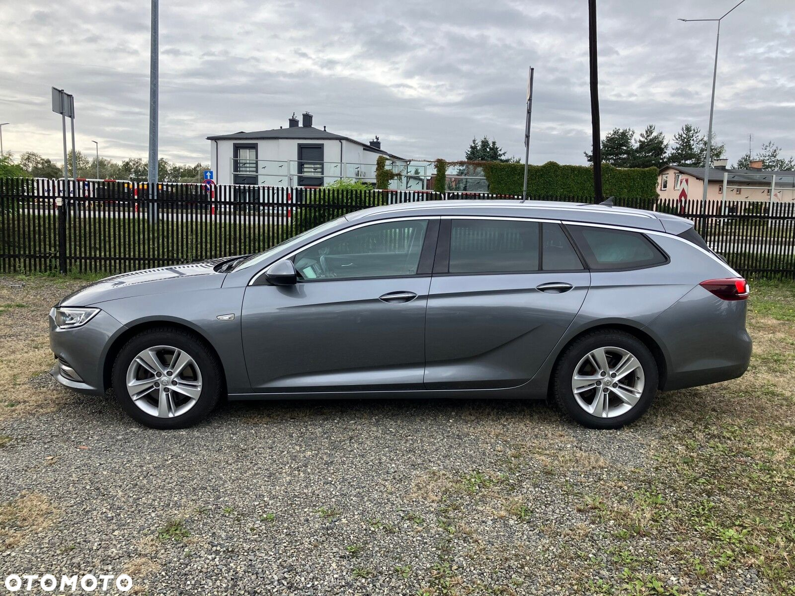 Opel Insignia 2.0 CDTI Enjoy S&S - 4