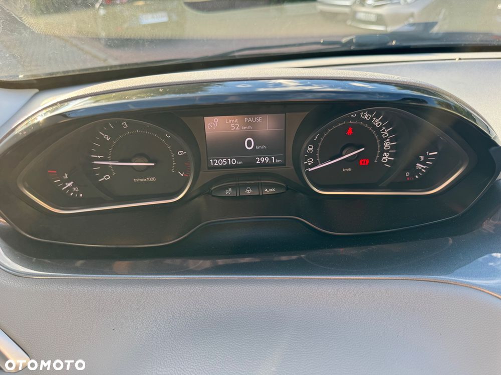 Peugeot 208 1.4 VTi Allure - 7