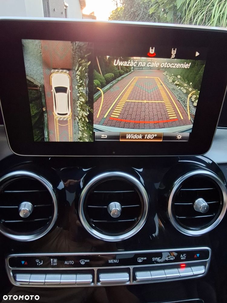 Mercedes-Benz GLC 300 4Matic 9G-TRONIC - 27